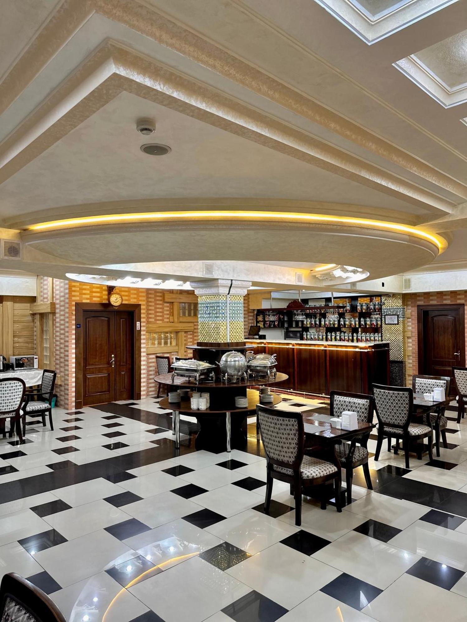 Hayot Hotel Tashkent Exterior photo