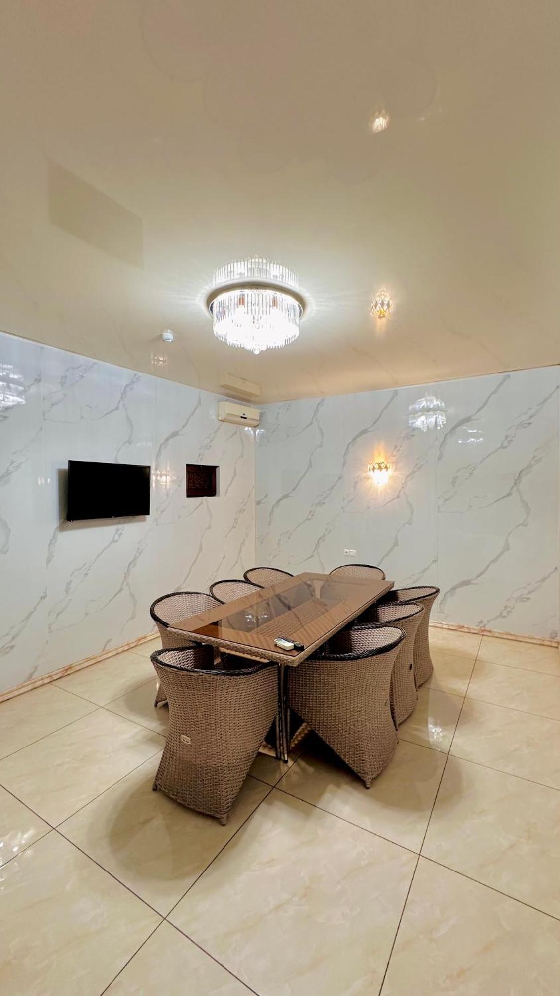 Hayot Hotel Tashkent Exterior photo