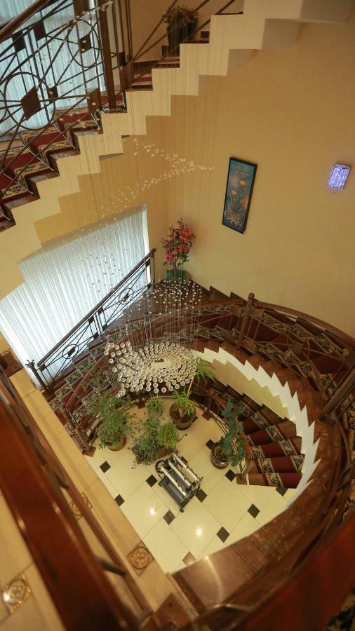 Hayot Hotel Tashkent Exterior photo